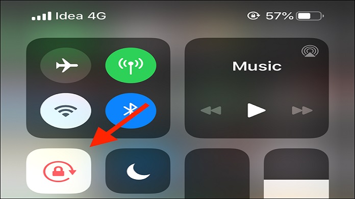 how to rotate screen on iphone